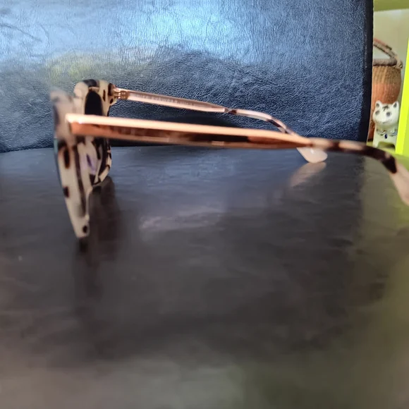 Diff Eyewear Brown and Pink Sunglasses - Picture 2 of 3